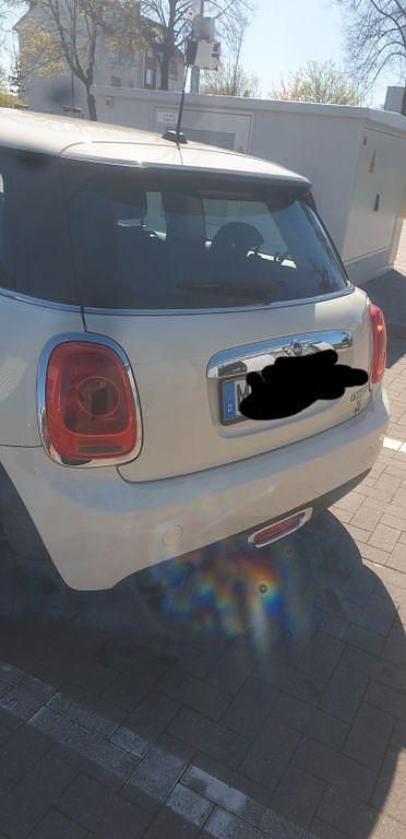 Second-hand Mini ONE 102 CP (75 kW) 2015 Alb Hatchback