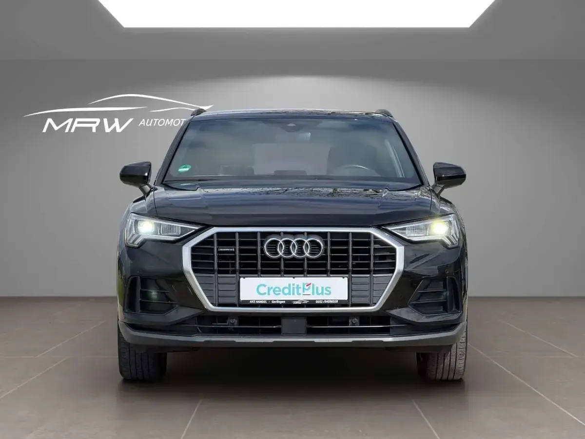Gebraucht Audi Q3 Sport 190 PS (139 kW) 2020 Mythosschwarz SUV