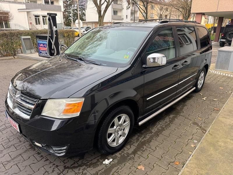 Schwarz Gebraucht 2008 Dodge Grand Caravan Van / Kleinbus | 2.899 € - Bild 1/4