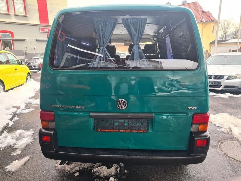 Gebraucht VW T4 88 PS (64 kW) 2002 Grün Van