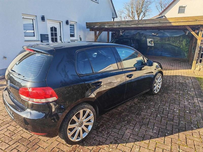 Gebraucht VW Golf VI Trendline 80 PS (58 kW) 2010 Schwarz Kleinwagen
