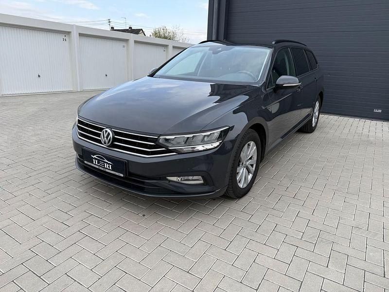 Gebraucht VW Passat Conceptline 150 PS (110 kW) 2020 Grau Kombi