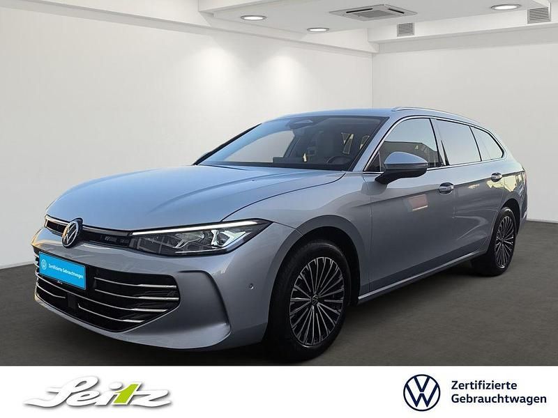 Silber Gebraucht 2025 VW Passat Elegance Kombi | 40.990 € (Fairer Preis) - Bild 1/3