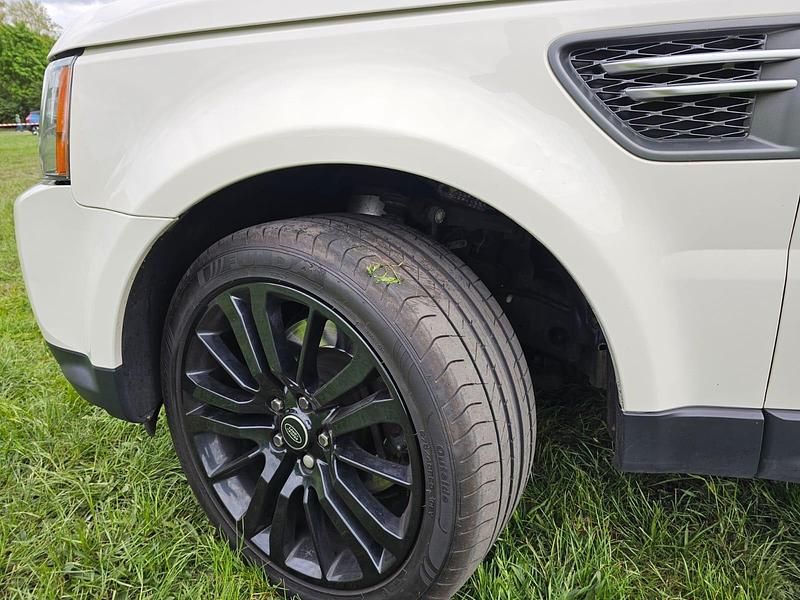 Gebraucht Land Rover Range Rover HSE 245 PS (180 kW) 2010 Weiß SUV