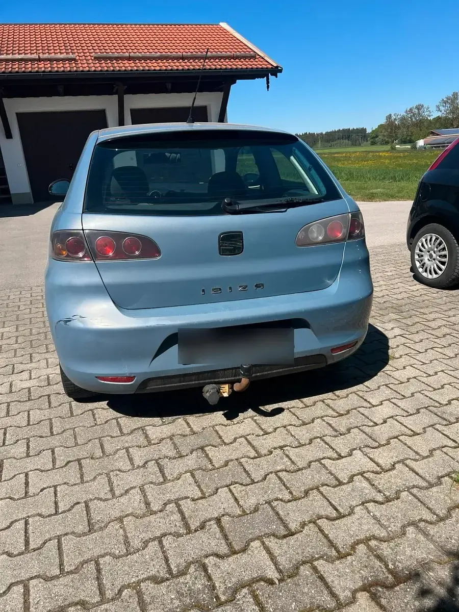 Używany Seat Ibiza 60 KM (44 kW) 2007 Niebieski Hatchback