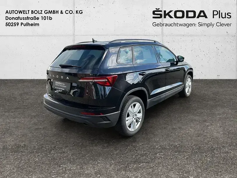 Gebraucht Skoda Karoq Selection 150 PS (110 kW) 2025 Blackmagic perleffekt SUV