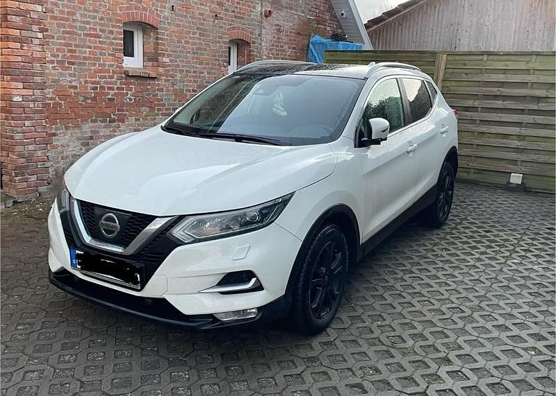 Weiß Gebraucht 2018 Nissan Qashqai SUV | 12.890 € - Bild 1/4