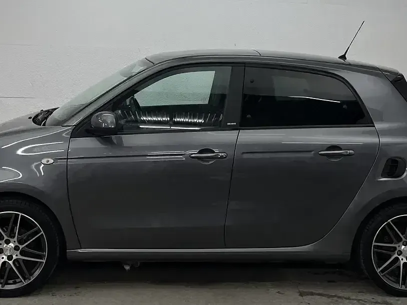 Gebraucht Smart ForFour Brabus 173 PS (127 kW) 2017 Graphite grey (metallic) Kleinwagen