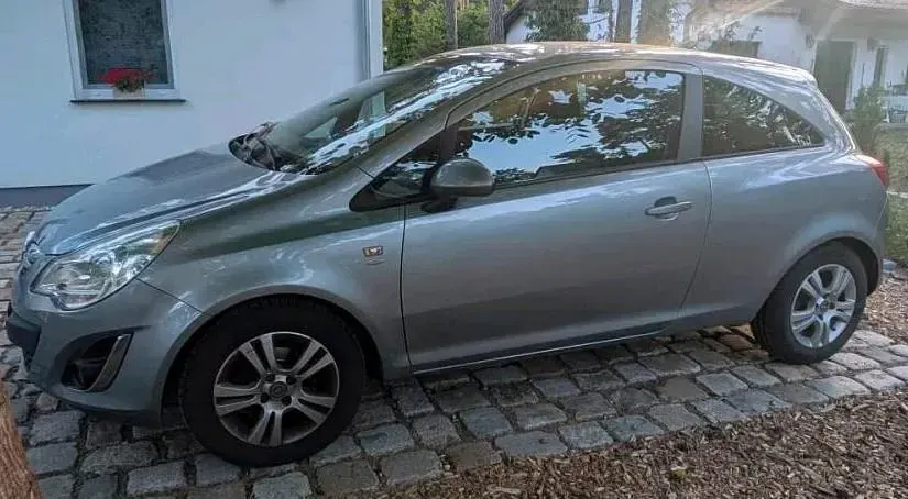 Brugt Opel Corsa 87 HK (63 kW) 2011 Grå Hatchback
