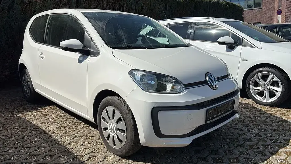 Usado VW up! move up! 68 CV (50 kW) 2018 Blanco Utilitario