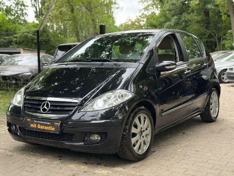 Schwarz Gebraucht 2009 Mercedes A200 Limousine | 5.999 € (Guter Preis) - Bild 1/4