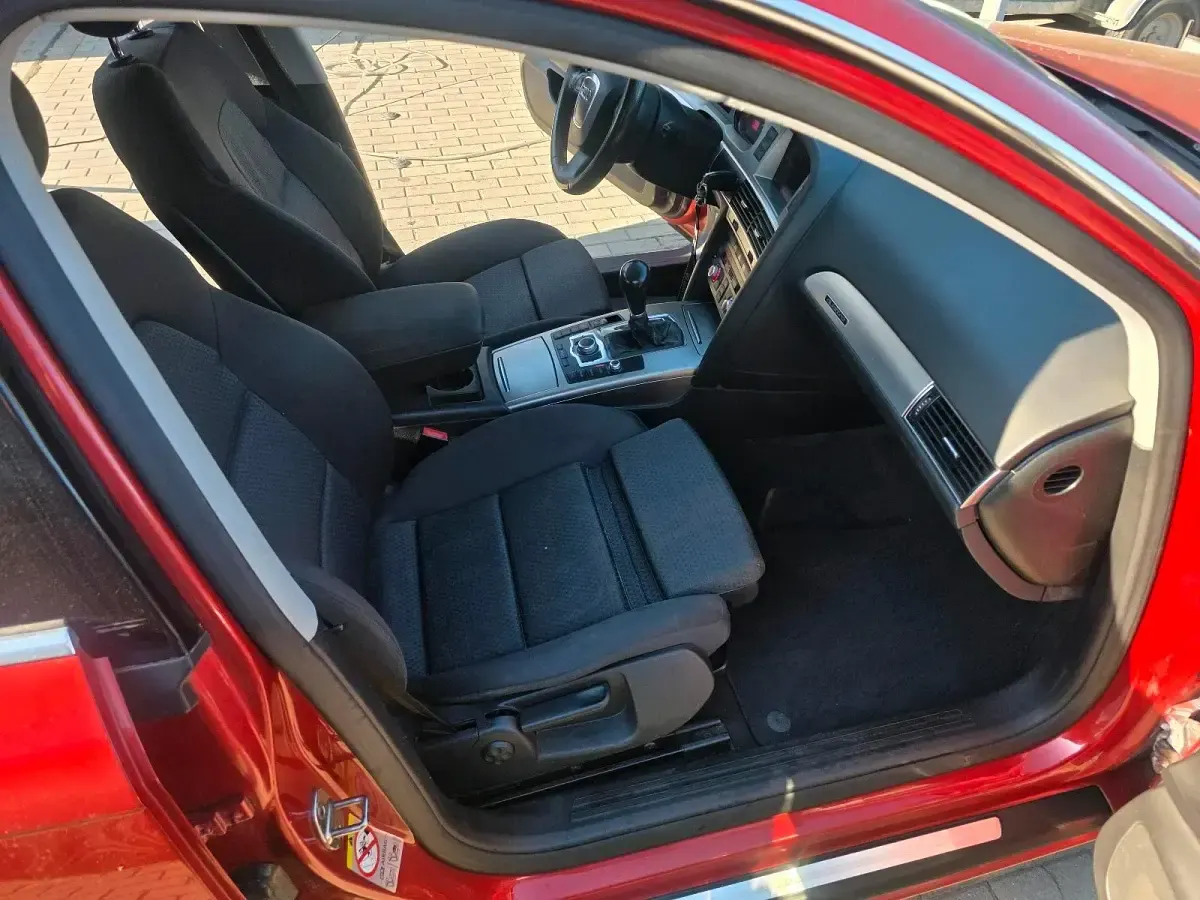 Gebraucht Audi A6 180 PS (132 kW) 2007 Rot Kombi