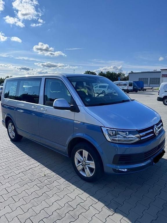 Gebraucht VW Multivan 204 PS (150 kW) 2018 Blau Van