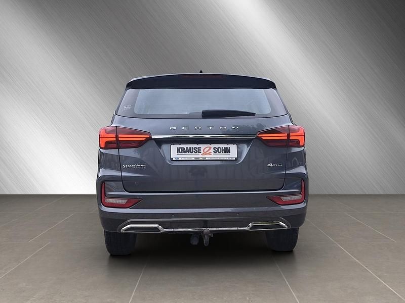 Gebraucht SsangYong Rexton Sapphire 203 PS (149 kW) 2022 Grau metallic SUV