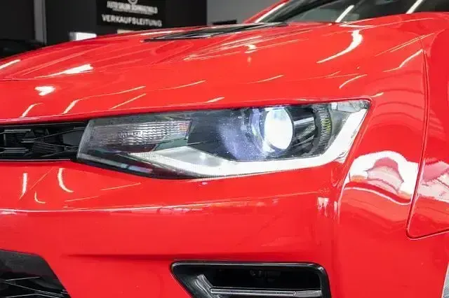 Gebraucht Chevrolet Camaro 453 PS (333 kW) 2018 Rot Coupé