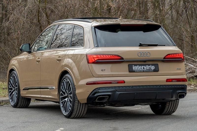 Gebraucht Audi Q7 S-Line 286 PS (210 kW) 2025 Gold SUV