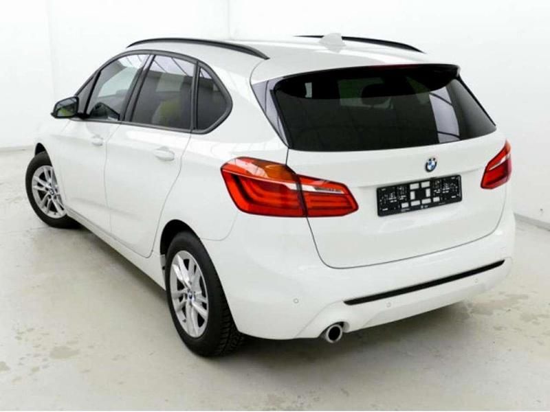 Gebraucht BMW 218 Sport Line 136 PS (100 kW) 2021 Weiß Van / Kleinbus