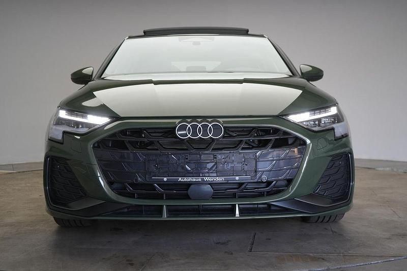 Gebraucht Audi A3 S-Line 150 PS (110 kW) 2025 District green Limousine