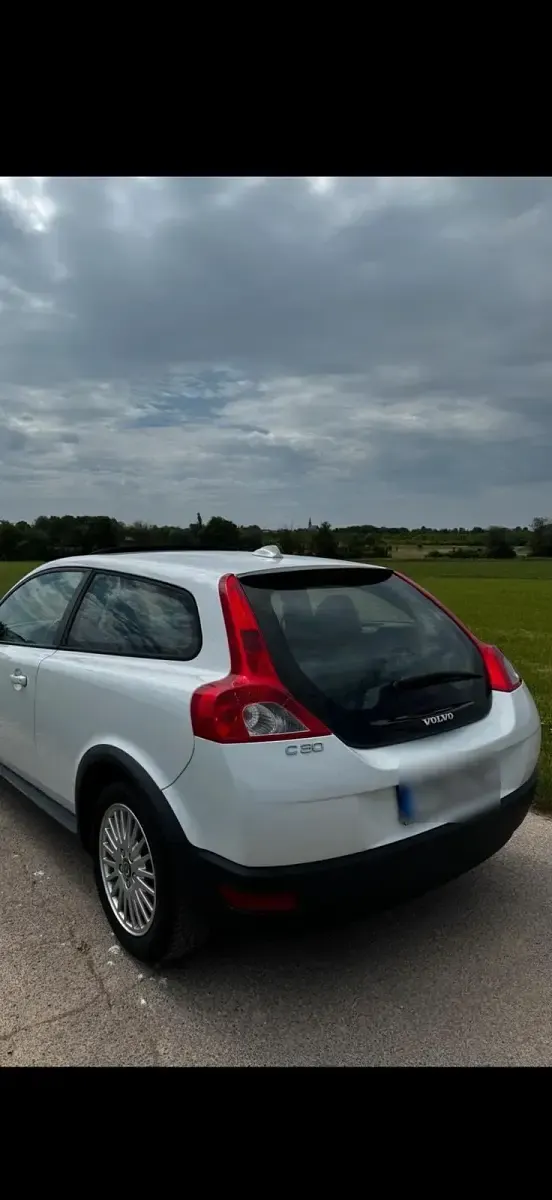 Gebraucht Volvo C30 136 PS (100 kW) 2007 Weiß Kleinwagen