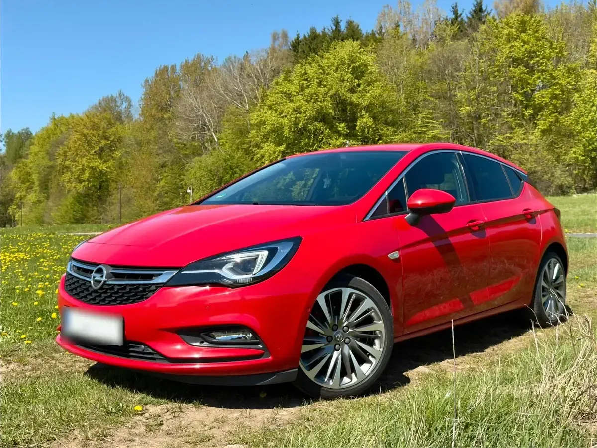 Gebraucht Opel Astra Innovation 200 PS (147 kW) 2016 Rot Limousine