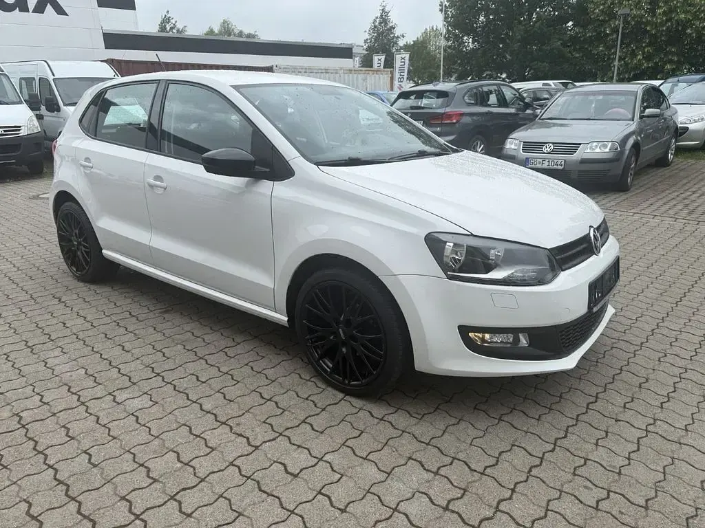 Gebraucht VW Polo Trendline 75 PS (55 kW) 2013 Weiß Kleinwagen