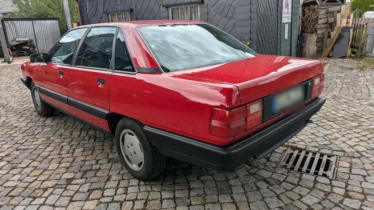 Gebraucht Audi 100 133 PS (97 kW) 1990 Rot Limousine