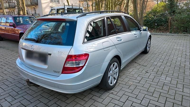 Gebraucht Mercedes C200 136 PS (100 kW) 2008 Silber Kombi