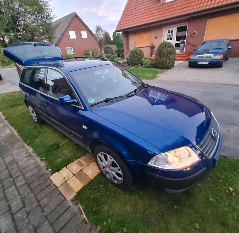 Gebraucht 2002 VW Passat Family Limousine | 800 € (Superpreis) - Bild 1/4