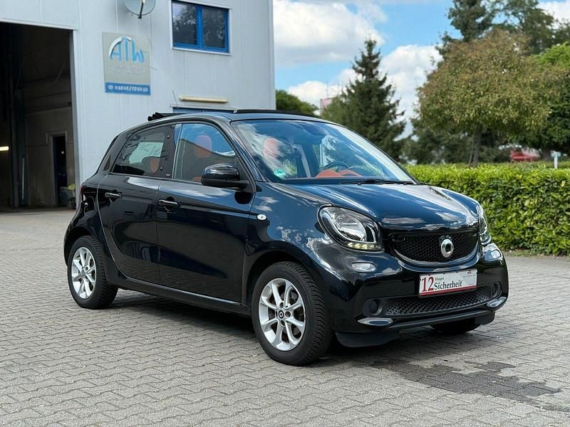Schwarz Gebraucht 2015 Smart ForFour Limousine | 6.500 € (Fairer Preis) - Bild 1/2