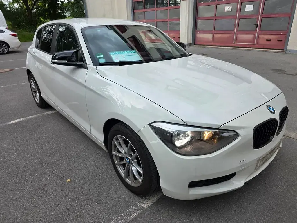 Gebraucht BMW 116 136 PS (100 kW) 2013 Weiß Kleinwagen