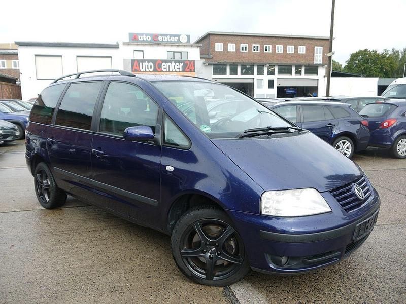 Blau Gebraucht 2001 VW Sharan Van / Kleinbus | 3.999 € (Etwas zu teuer) - Bild 1/4