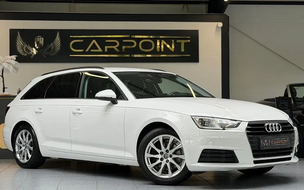 Gebraucht Audi A4 Basis 150 PS (110 kW) 2017 Weiß Kombi