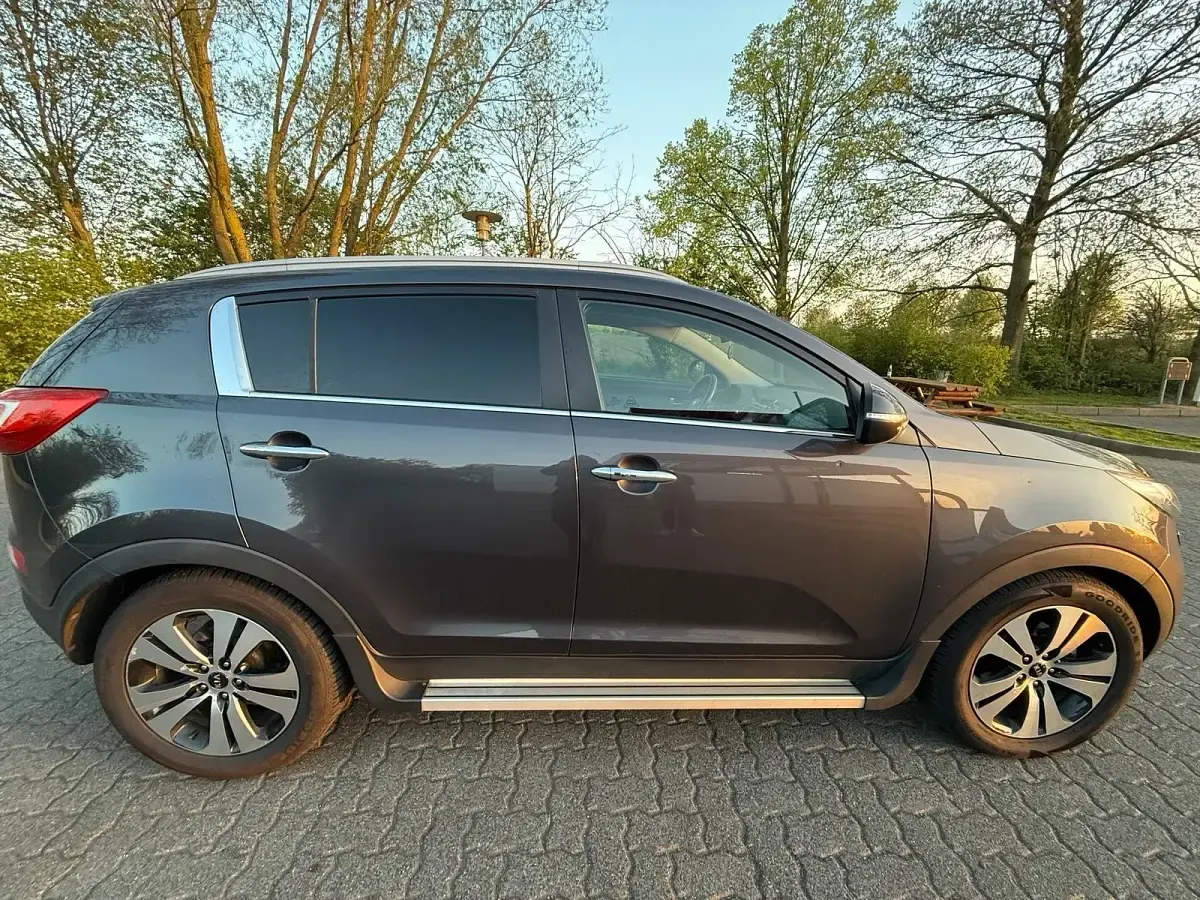Gebraucht Kia Sportage 136 PS (100 kW) 2010 Grau SUV