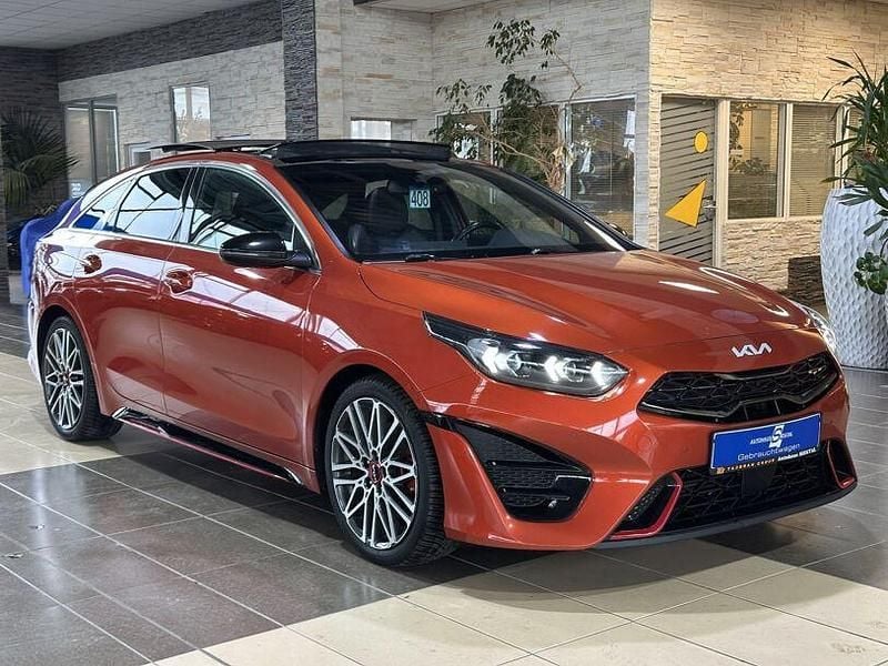 Gebraucht Kia ProCeed 204 PS (150 kW) 2022 Orange Kombi