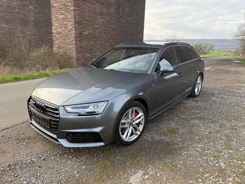 Gebraucht Audi A4 Sport 272 PS (200 kW) 2018 Grau Kombi