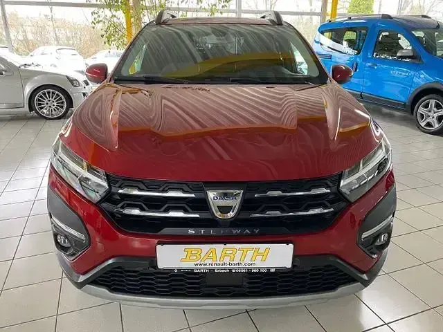 Gebraucht Dacia Sandero Comfort 91 PS (66 kW) 2021 Fusionrot Kleinwagen