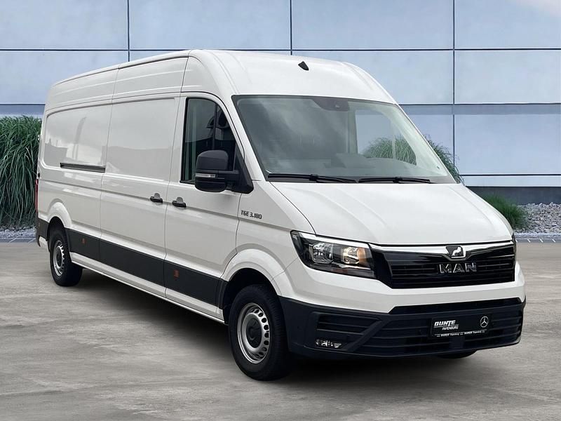 Gebraucht MAN TGE 177 PS (130 kW) 2024 Candy weiß (weiß) Van