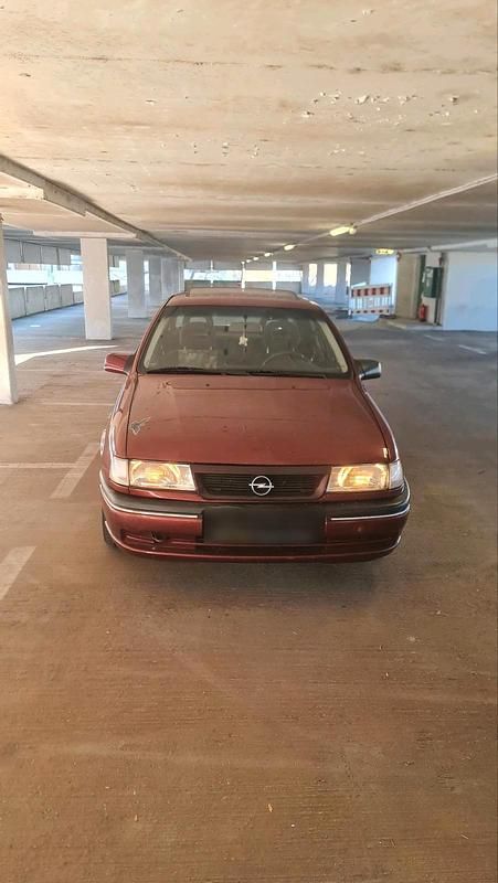 Gebraucht Opel Vectra 115 PS (84 kW) 1994 Rot Limousine