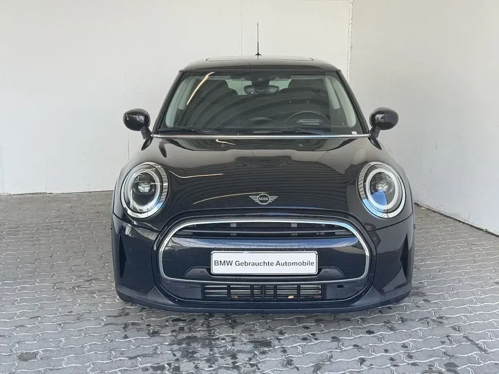 Gebraucht Mini Cooper 136 PS (100 kW) 2023 Schwarz Kleinwagen