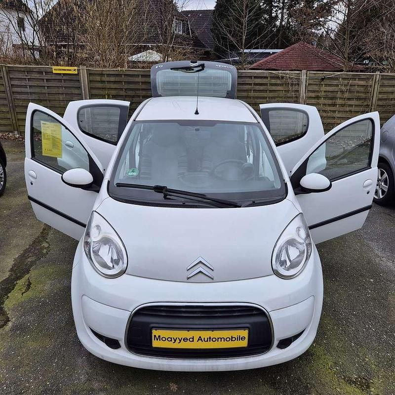 Weiss 068 Gebraucht 2011 Citroën C1 Style Kleinwagen | 3.300 € (Fairer Preis) - Bild 1/3