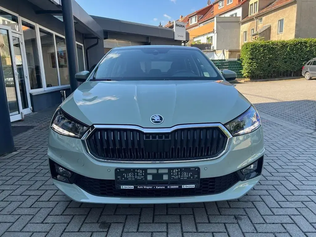 Gebraucht Skoda Fabia Selection 95 PS (69 kW) 2026 Grün Kleinwagen