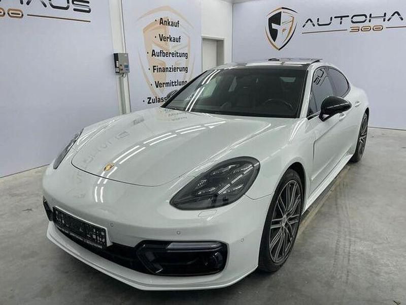 Weiß Gebraucht 2017 Porsche Panamera Sport Limousine | 64.990 € (Teuer) - Bild 1/4