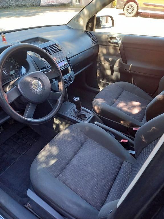Usata VW Polo Basis 75 CV (55 kW) 2004 Nero Utilitaria