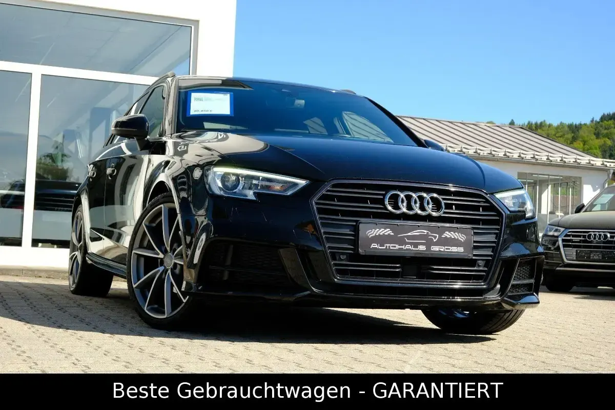 Second-hand Audi A3 Competition 150 CP (110 kW) 2018 Negru Berlinǎ