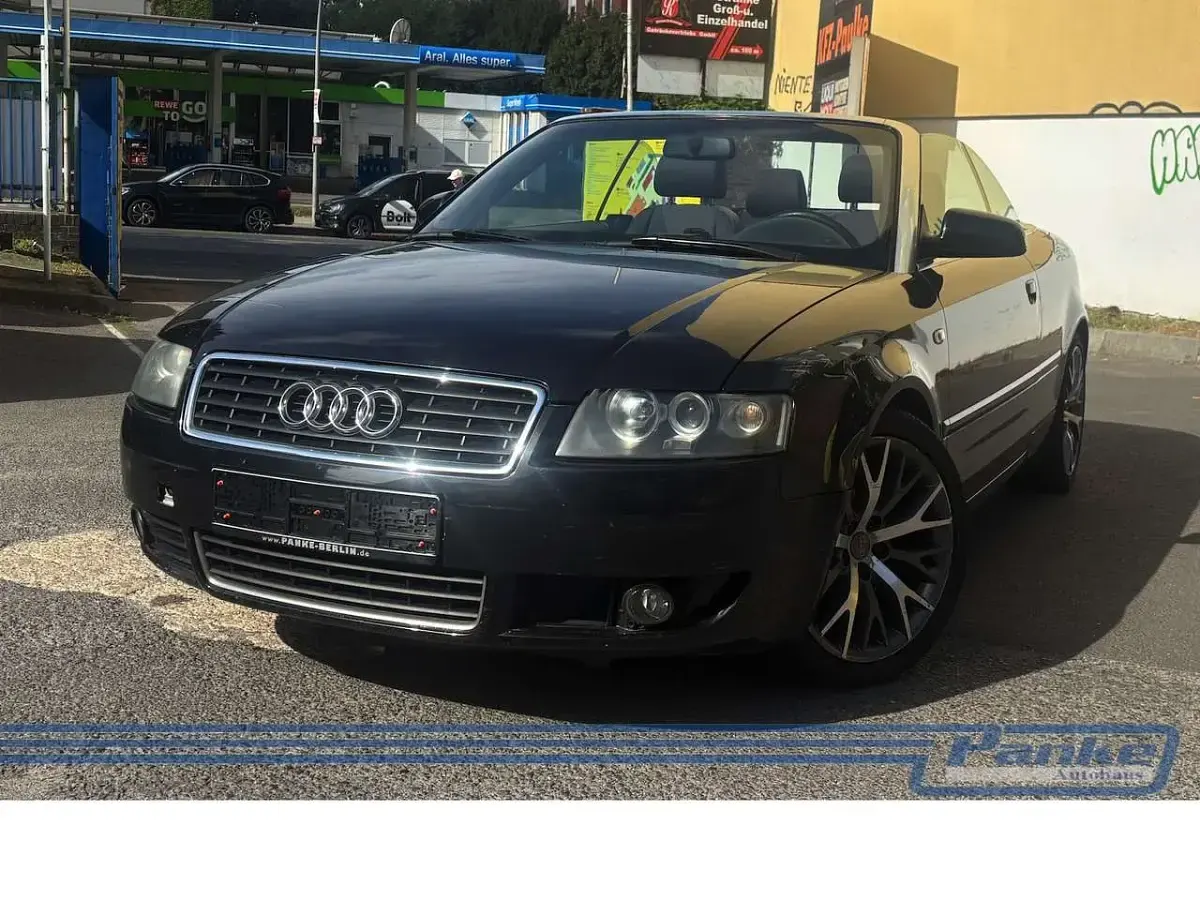 Gebraucht Audi A4 Cabriolet 163 PS (119 kW) 2003 Ebonyschwarz perleffekt Cabrio