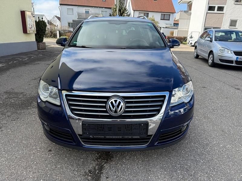 Gebraucht VW Passat Highline 140 PS (102 kW) 2006 Blau Kombi