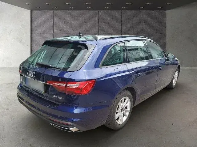 Usata Audi A4 Ambiente 163 CV (119 kW) 2023 Blu Station wagon