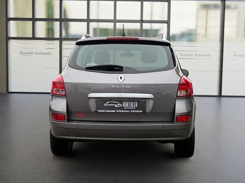 Gebraucht Renault Clio II Luxe 101 PS (74 kW) 2010 Grau Limousine