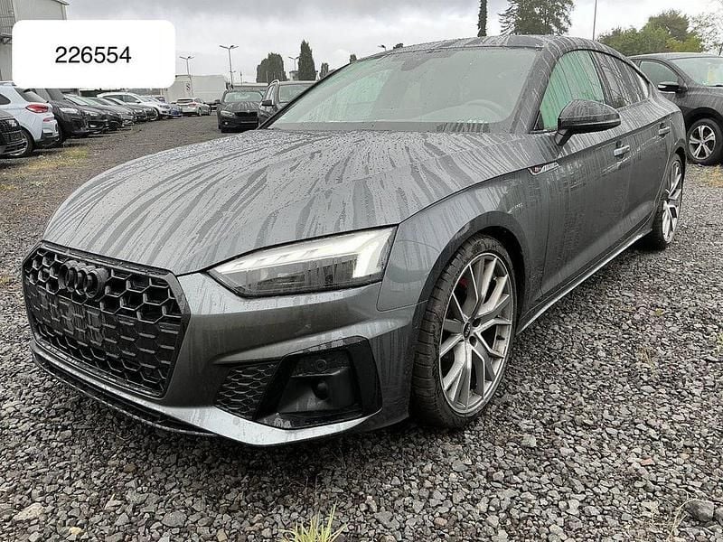 Daytonagrau (metallic) Gebraucht 2022 Audi A5 Sportback S-Line Limousine | 32.990 € (Guter Preis) - Bild 1/4