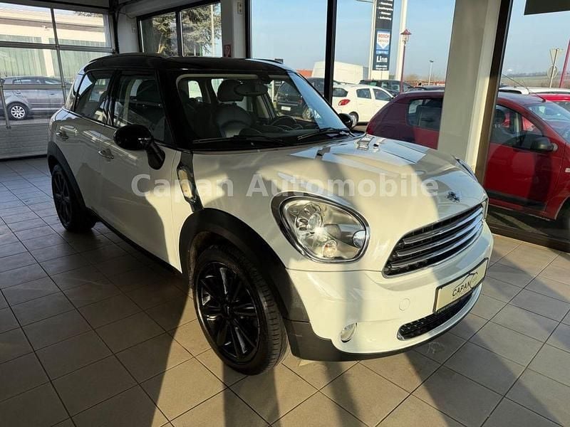 Weiß Gebraucht 2011 Mini Cooper Countryman SUV | 10.999 € (Fairer Preis) - Bild 1/4